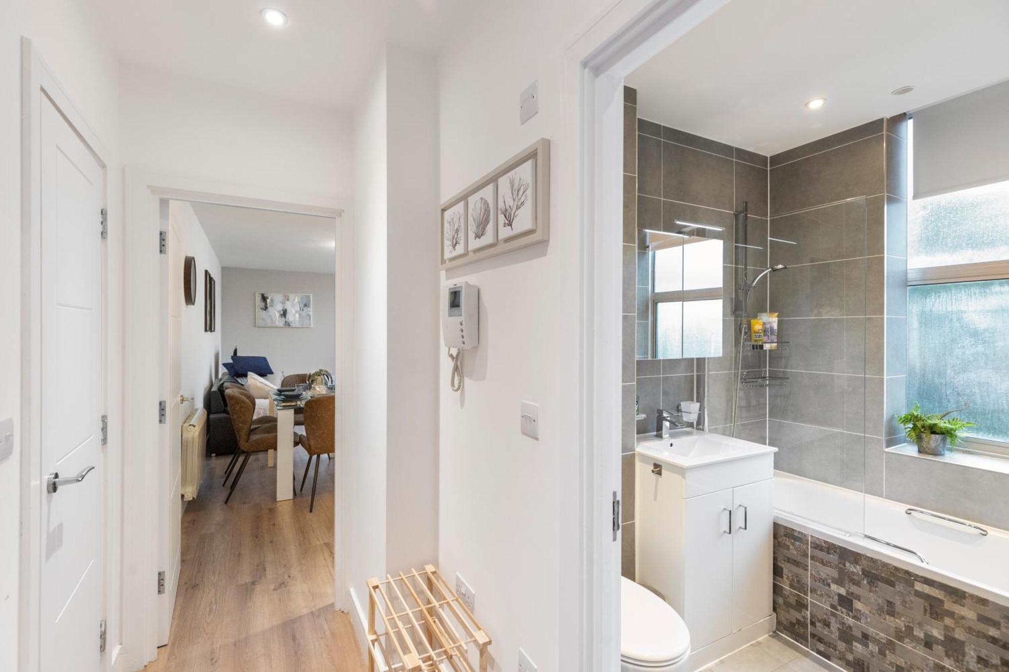 Cosy Retreat In The Heart Of Golders Green Лондон Экстерьер фото